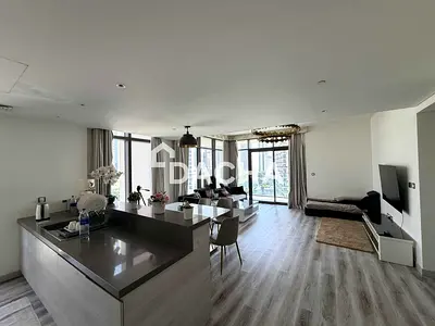 UNFURNISHED | Prime Location | Bright & Spacious