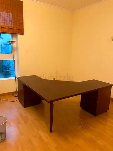 Office Desk – AED 350