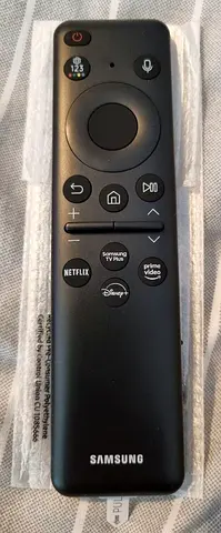 Samsung Smart TV Remote (Original) - Works, Clean
