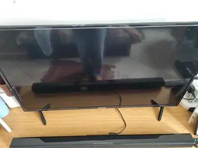 Used 43 Flat Panel LED TV Good Working Condition