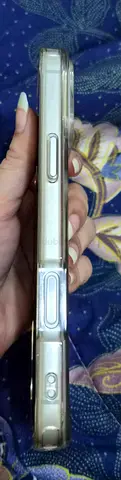 Iphone17 pro max white clr brand new 10 days use only with case camera lens 10/10 condition 100 %bat
