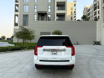 صورة 6 لـ 2023 GMC YUKON