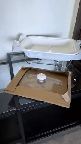 New ceramic hot holding dish with glass lid (unused, in box)