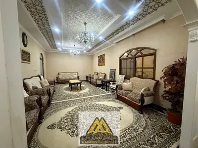 4 spacious master bedrooms Some rooms can be divided into two Majlis with dining area Spacious lounge Maid's room