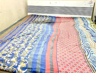 King size strong bed