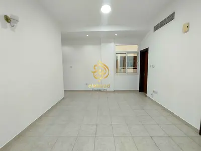 Near the Metro! Specious 2Bhk Flat Available For Family