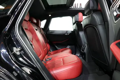 2020 Porsche MACAN thumbnail 19