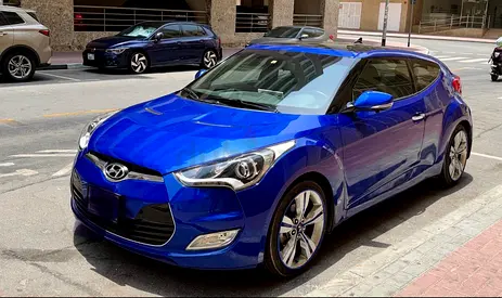 Hyundai Veloster GLS 2014 GCC Specs - Sporty Hatchback. Lady driven, like new, agency maintained!