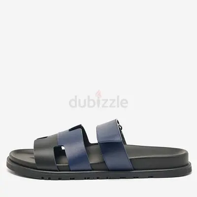 HERMÈS NAVY BLUE/BLACK LEATHER CHYPRE SANDALS SIZE 42