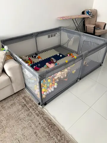 Baby Playpen / Playard with Ball Pit - Good Condition