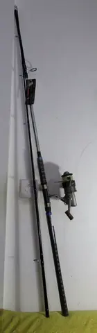 NEW EXCELLENT PIONEER 2.7M STRONG FISHING ROD + USED REEL