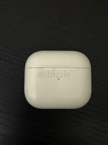 Apple AirPods 3 charging case (white) - good condition