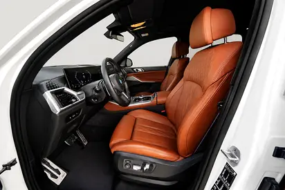 صورة مصغرة 8 لـ 2025 BMW X5
