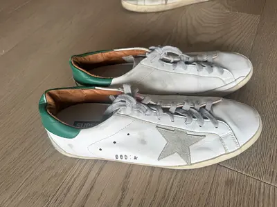Golden goose sneaker