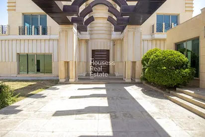 Palace-Style Villa | Private Pool and Lift |Vacant