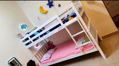Wooden sturdy Bunk Bed