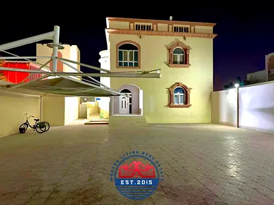 Private Contract Only / Neat And Clean 4 Master Bedroom Villa with Majlis and Maidroom and Covered Parking