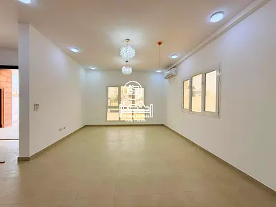 Nice and clean villa available for rent in Madinat Riyadh
