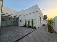 | CONTEMPORARY VILLA | PVT GARDEN | DRIVER ROOM |