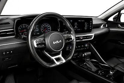 صورة 13 لـ 2025 KIA K5