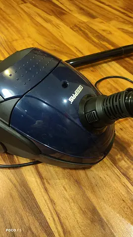 Used Samsung Canister Vacuum Cleaner - Compact and Functional