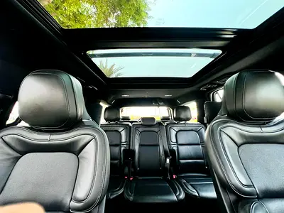 صورة 12 لـ 2019 Lincoln NAVIGATOR