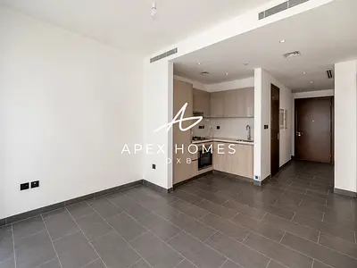 High-Floor |Breathtaking Views |Distinctive Layout
