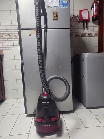 Panasonic canister vacuum cleaner