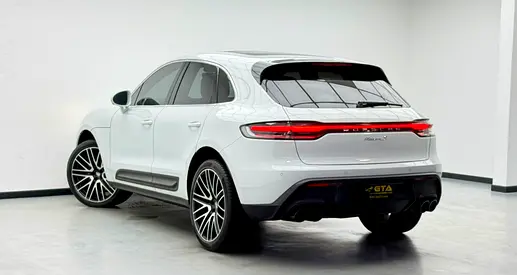 صورة 6 لـ 2023 Porsche MACAN