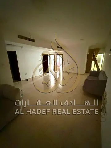 غرفتين وصالة للإيجار | المجاز 2 – الشارقة | صيانة مجانية على المالك | تسهيلات مرنة بالسداد | برج عائلي راقٍ | بيئة سكنية هادئة وآمنة