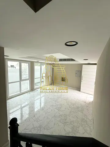 Luxurious 3BHK Villa | Maid’s Room | Huge layout