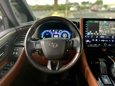 2024 Toyota ALPHARD 照片 9