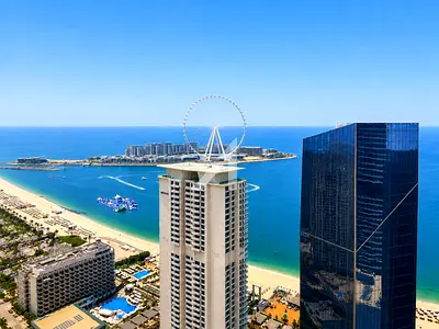 Full Sea Views I Beachfront Living I Spacious Unit