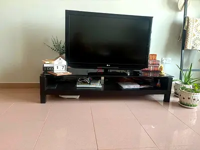 TV table with Glass Top 80 (3) L30 x W150 x D56