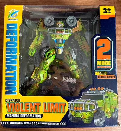 Transformer Ratchet Action Figure DOTM