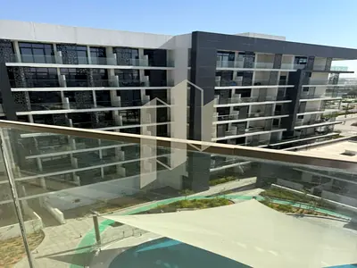 1BR Junior | High Floor | Open Community View
