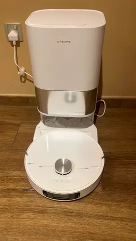 Robot vacuum cleaner Dreame