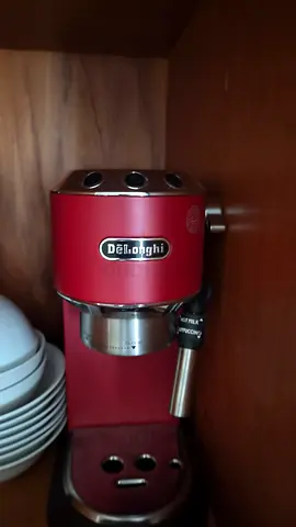 DeLonghi Dedica Espresso Coffee Machine Red with coffee grinder Delonghi