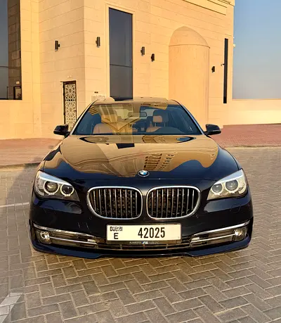 BMW 7-Series 730Li Exclusive 2015 GCC 2 key خليجي تشيكات الوكاله وصبغ وكاله