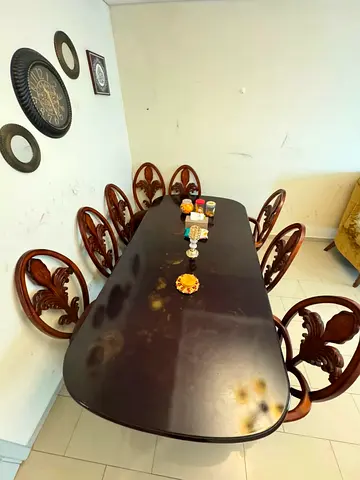 Royal style Eight chair dining table best condition