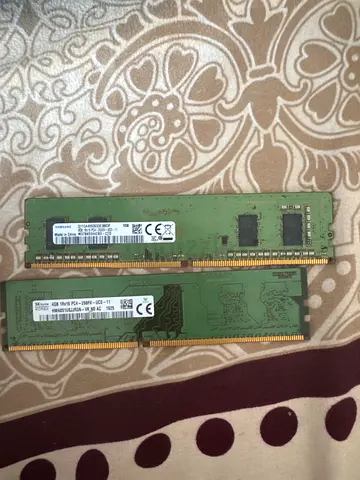Pair of DDR3 4GB RAM sticks - good condition