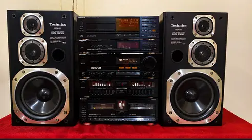 Technics. Music System