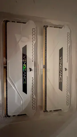 Corsair Vengeance RGB DDR4 RAM 16GB (2x8GB) 3600MHz