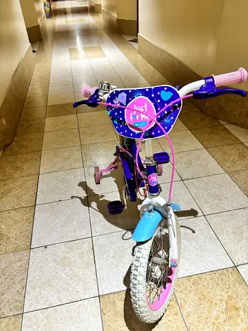 Purple  Pink Kids Bicycle with Training Wheels - Good Condition