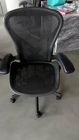 Herman Miller Chairs. Classic and Mirra
