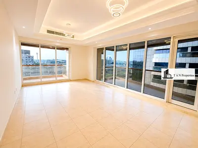 ELEGANT 2BHK | GREAT LOCATION | NEAR METRO
