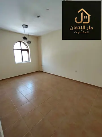 فرصة ذهبية للإيجار شقة غرفة وصالة منطقة المجرة موقع حيوي و جميل يوجد تكيف مركزي