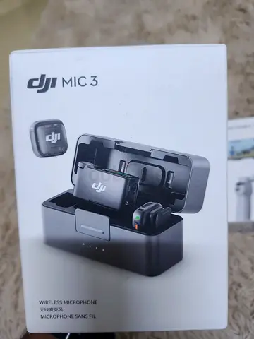 DJI Mic Wireless Microphone System with Charging Case