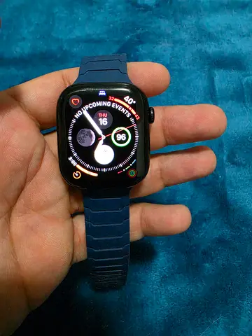 Apple Watch Series 10 Midnight Aluminum Case lte version