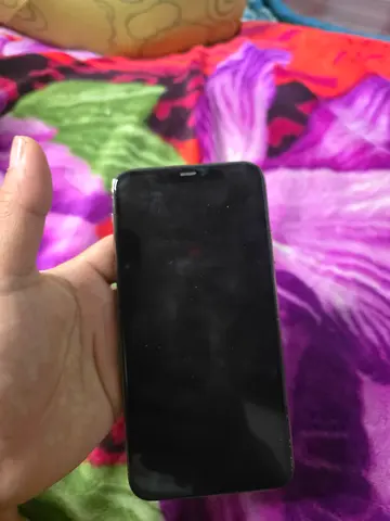 iPhone 11 Pro Max - For Parts Only (Motherboard Dead)